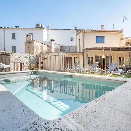 Casa Horta Den Menut Holiday home *