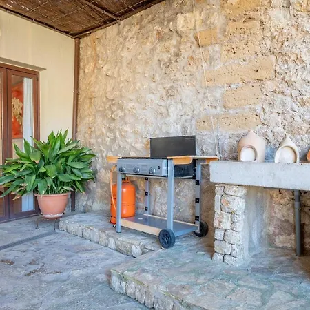 Casa Horta Den Menut Holiday home Pollenca