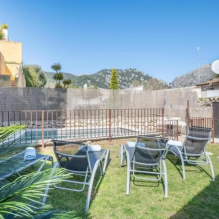 Casa Horta Den Menut Holiday home *